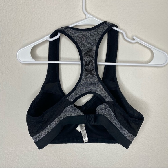 Bundle of Victoria’s Secret sports bras - Picture 6 of 16